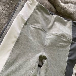 athletic leggings
